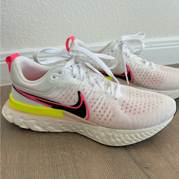 Nike React Infinity Run Flyknit 2.0 Neon Yellow Pink White Mens Running Shoes - Picture 4 of 11